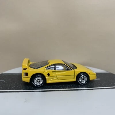 Matchbox Premiere Exotics Collection Ferrari F40 Yellow w/Logo 1:59 Scale NM - Image 1 of 4