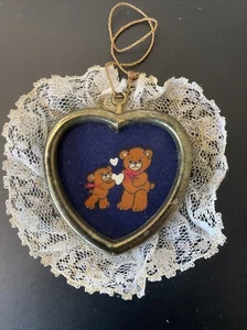 Ositos de peluche vintage y corazón bordado árbol de Navidad adorno - Imagen 1 de 5
