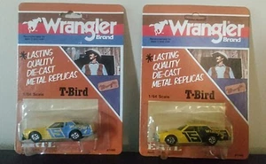 2 Ertl 1/64 #15 Wrangler Thunderbird Druckguss Brandneu - Bild 1 von 7
