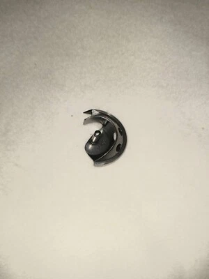 Shuttle Hook, Singer # 125292 - Image 1 of 2