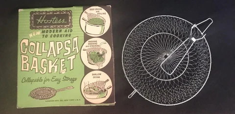 Vintage Wire Collapsible Expandable Basket w/Handle in Orig. Box Cover