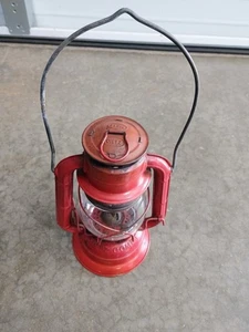 Dietz Vintage Red Latern - Picture 1 of 7