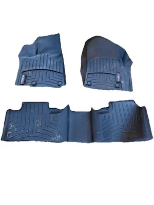 WeatherTech Floorliner для Dodge Durango 2016-2025 годов выпуска - 1-й и 2-й ряд, черный - Изображение 1 из 2