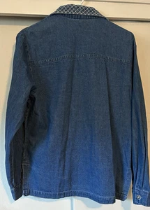 Confetti, Women's size M Denim Silver studded pockets and collar Shirt - Picture 1 of 2
