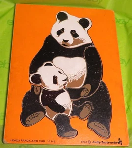 Puzzle vassoio legno legno Judy Instructo vintage panda e cucciolo 10 pz 1973 completo - Foto 1 di 6