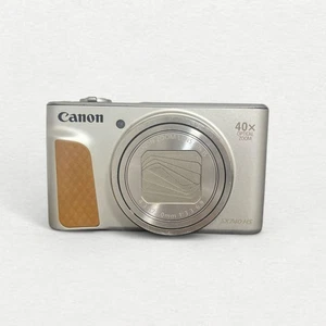 Canon PowerShot SX740 HS Silver Compact Digital Camera 20.3 MP Optical Zoom 40x - Picture 1 of 10