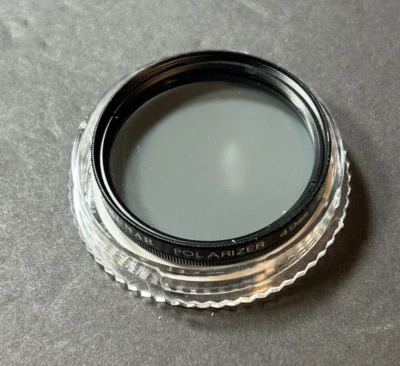 VTG 49mm Screw-On Rokunar Japan Polarizer Filter Lens W/ Case - Image 1 of 4