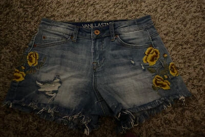 Juniors SZ 3 Vanilla Star Shorty Floral Only Love Distressed Shorts~ - Image 1 of 4