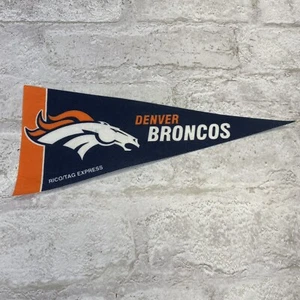 NFL Mini PENNANT FLAG Denver Broncos di Rico/Tag Express 9"x4" - Foto 1 di 3