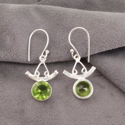 Peridot Gemstone Earrings 925 Solid Silver Dangling Earrings Jewelry - Image 1 of 4