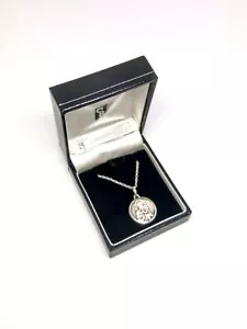St Joseph Medal with Chain - Picture 1 of 3