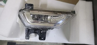 Halogen Fog Light Assembly RH Brand New fits 2021-2024 Ford F-150 - Image 1 of 2