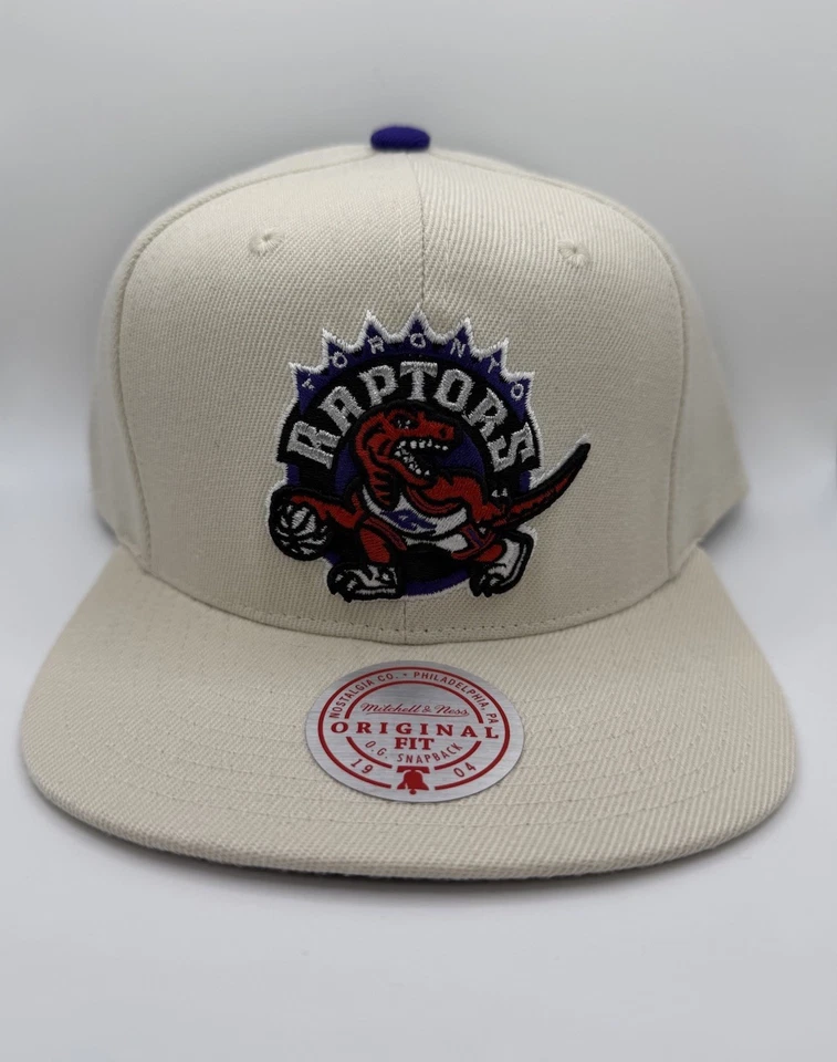 NUEVO CON ETIQUETAS Toronto Raptors Mitchell & Ness Blanco Blanco Púrpura Tapa Snapback Sombrero Foto 1 de 3