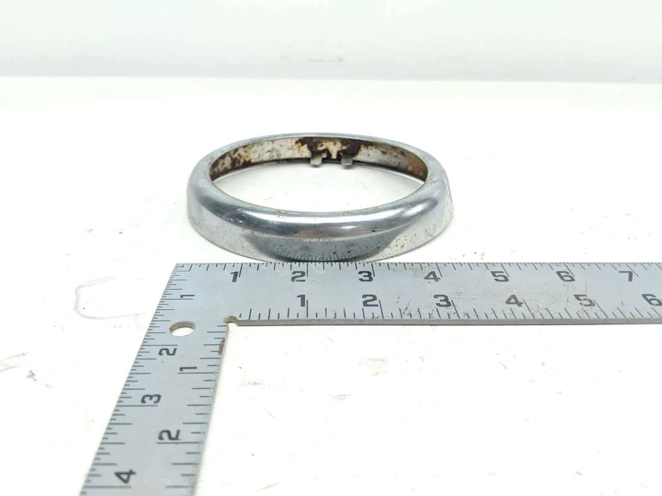 Faro delantero anillo envolvente Honda VT750CDC Shadow ACE 02 Foto 1 de 4