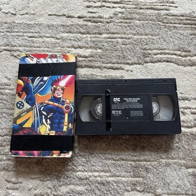 Cable Classic-X VHS Time Fugitives (2000) X-men Animated SPANISH RARE Tested ✅ - Image 1 of 4