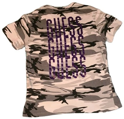 Camiseta gráfica camuflada Guess Factory Los Angelese tamanho XL masculina preta branca roxa - Imagem 1 de 4