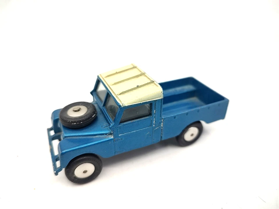 Vintage Corgi Toys Blue Land Rover Pickup 109 WB Truck Diecast - Image 1 of 4