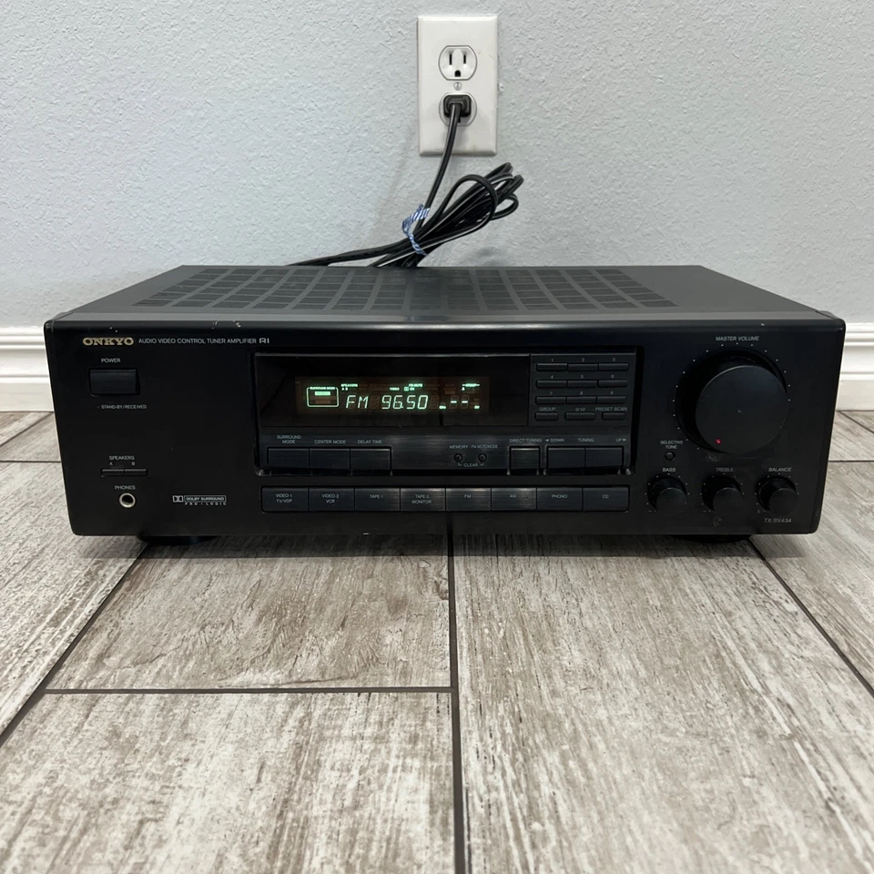 Onkyo Audio Video Control Tuner Amplifier R1 TX-SV434 Pre-Owned Tested Working - Image 1 of 4