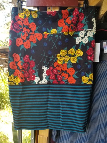 LULAROE CASSIE Pencil Skirt 2XL 22/24 20/22 Black White PInk Roses New Plus