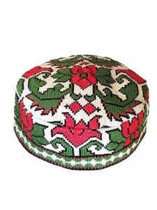 UZBEKISCHER IROQI STAMM HANDBESTICKTER SEIDENHUT - UNISEX - CA. 23 ZOLL - Bild 1 von 4