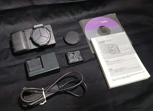 Ricoh GX200 VF KIT 12.1MP Compact Digital Camera Color Black Operation Confirmed - Picture 1 of 12