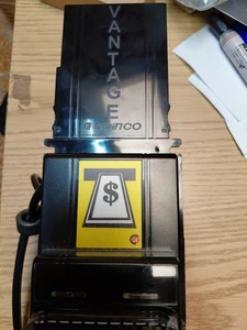 Validador de billetes Coinco Vantage VX63B45US usado  - Imagen 1 de 6