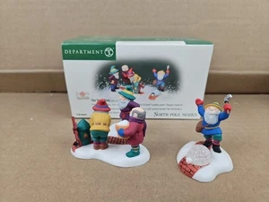 Accesorio Dept 56 Polo Norte Elfland TEE TIME ELVES Golf 56442 en caja 2 piezas - Imagen 1 de 4