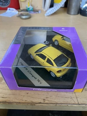 Vitesse Renault Megane Coupe 1:43 Epoca Collezione  - Immagine 1 di 4