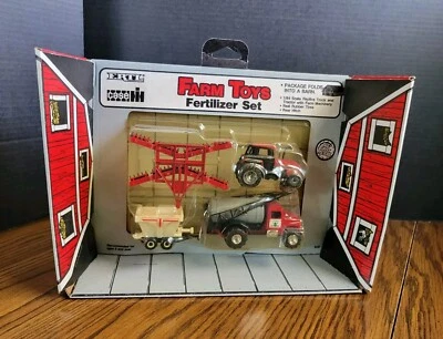 VTG Ertl CASE IH Farm Toy Fertilizer Set 1:64 Barn Box Tractor Truck NIB NOS - Image 1 of 4