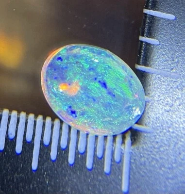0.3 TCW GEM Lightning Ridge Crystal Opal. Beautiful Green/Blue/Red/Yellow. SL340 - Image 1 of 4
