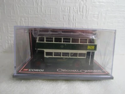 CORGI OMNIBUS - DAIMLER CW - GREENLINE - 1/76 SCALE 00 GAUGE 43905 - Image 1 of 4