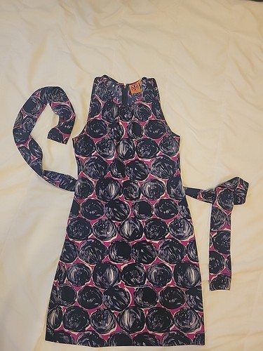 Abito Tory Burch Flinnia con cravatta in vita in orchidea selvatica. Taglia media