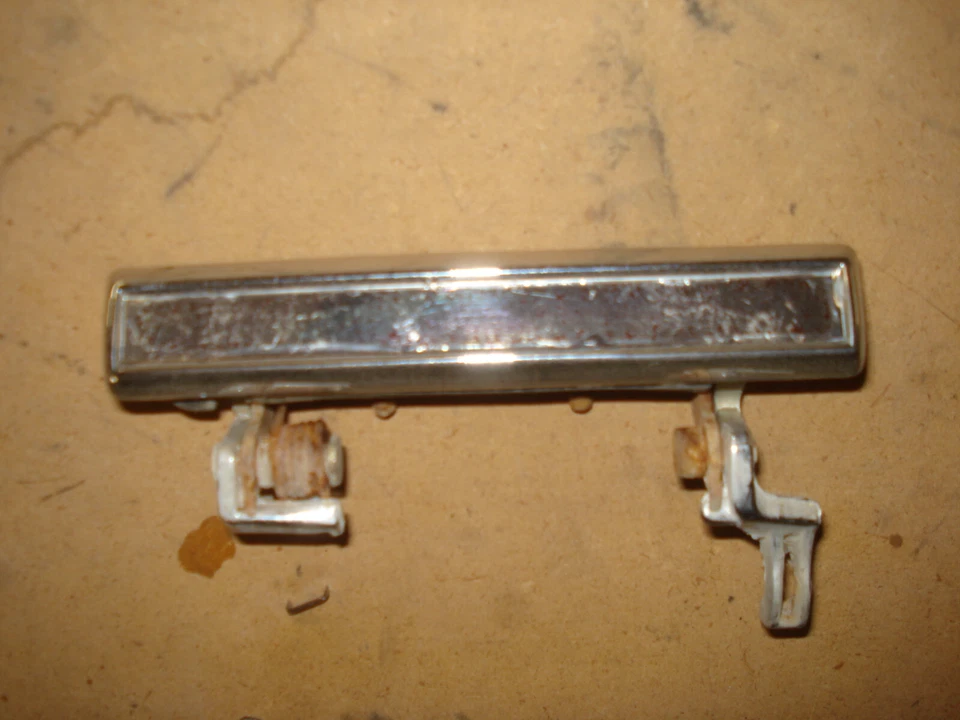 Oldsmobile Toronado 1979-1985 manija de puerta exterior exterior - cromo - 03791 Foto 1 de 4