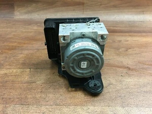 Volkswagen Golf Mk7 2015 1.4 TSI petrol ABS pump module 3q0614517 - Picture 1 of 10