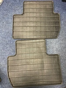 MITSUBISHI OUTLANDER CAR MATS RUBBER SET OF 2 PART NO MZ313929 (02) - Picture 1 of 1