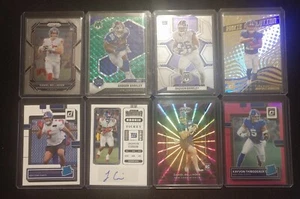 2021-22 Panini New York Giants Football Card Lot (8) Rookie Parallel Insert - Bild 1 von 2