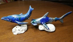 Fabulous Porcelains on  Coral Base - Picture 1 of 12
