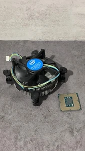 Intel Core i7-6700 3.40GHz Quad-Core CPU (SR2BT, LGA1151) + Intel Stock Cooler - Picture 1 of 5