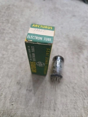 NOS Arcturus 7AU7 Vacuum tube - Image 1 of 4