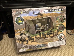 Click n Play Militärbasis mit Box - Bild 1 von 9