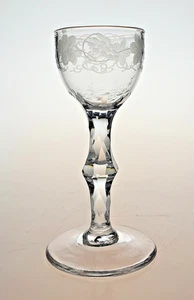 Georgian Leaf & Vine engraved wine glass, ogee bowl, facetted medial knop c1790 - Picture 1 of 12
