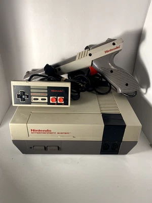 Paquete de consola Nintendo NES Controlador OEM Zapper, Power RF + AV * ¡NUEVO 72 PINES! Foto 1 de 4