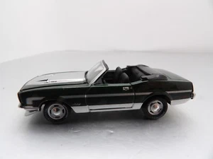 1972 FORD MUSTANG CONVERTIBLE      2022 JOHNNY LIGHTNING CLASS OF 1972   1:64 - Picture 1 of 5
