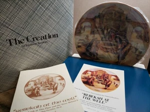 Plato de Coleccionistas "Rebekah At The Well" The Creation Series de Yiannis Koutsis - Imagen 1 de 7