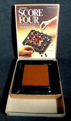 Juego Score Four 1975 tablero de repuesto y caja con instrucciones Foto 1 de 4