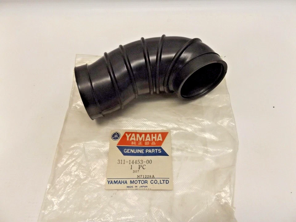 NOS YAMAHA 311-14453-00-00 AIR CLEANER JOINT RT2 RT3 DT2 DT3 - Image 1 of 1