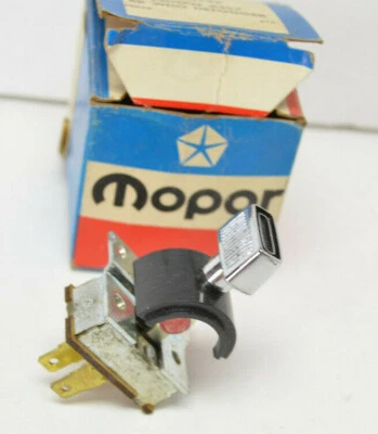 Interruptor desempañador trasero Dodge Plymouth 1975-1976 nuevo de lote  Foto 1 de 4