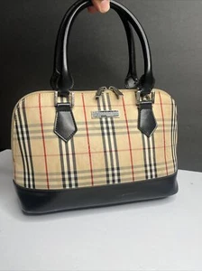 Vintage Y2K Small Dome Burberry London - Blue Label -Purse - Picture 1 of 13
