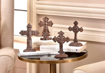 Cruz decorativa de hierro fundido Foto 1 de 2