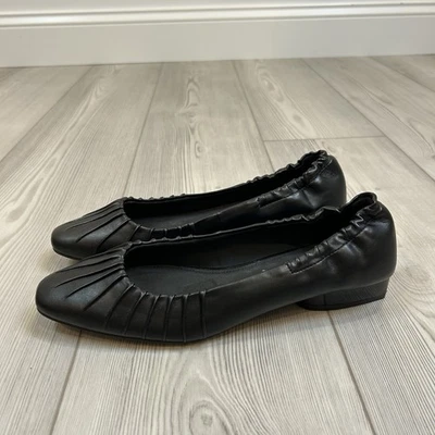 NEW Anne Klein 10M Cristina Black Pleated Slip On Shoes Flats Low Block Heel - Image 1 of 4